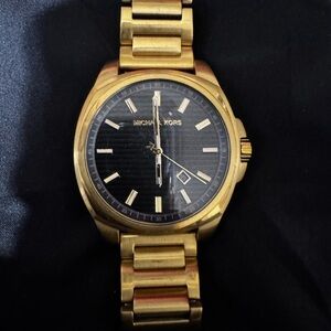 Michael Kors Men's Watch in Gold and Black